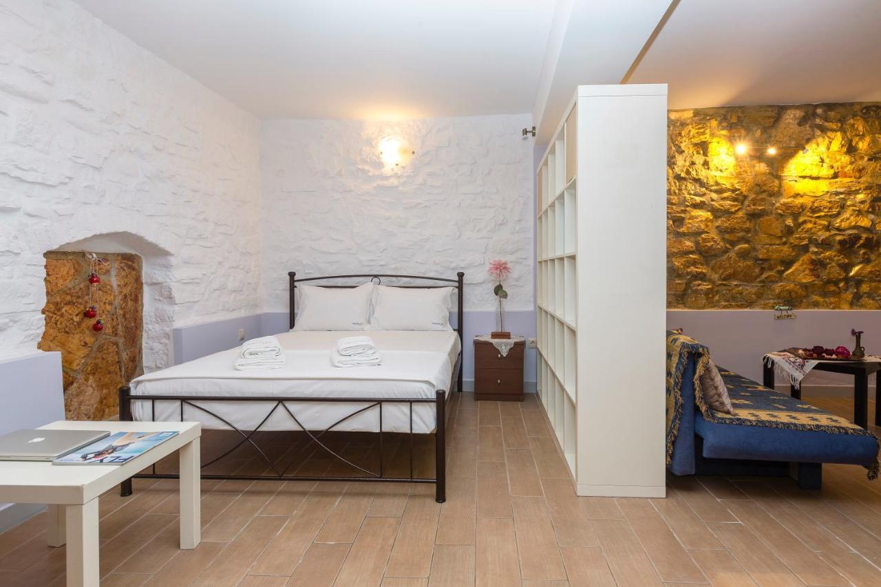 Townhall Studio Corfu  Buitenkant foto